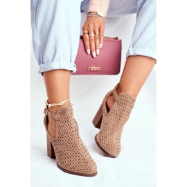 Botas de salto feminino em camurça a céu aberto Bege Morrena 2