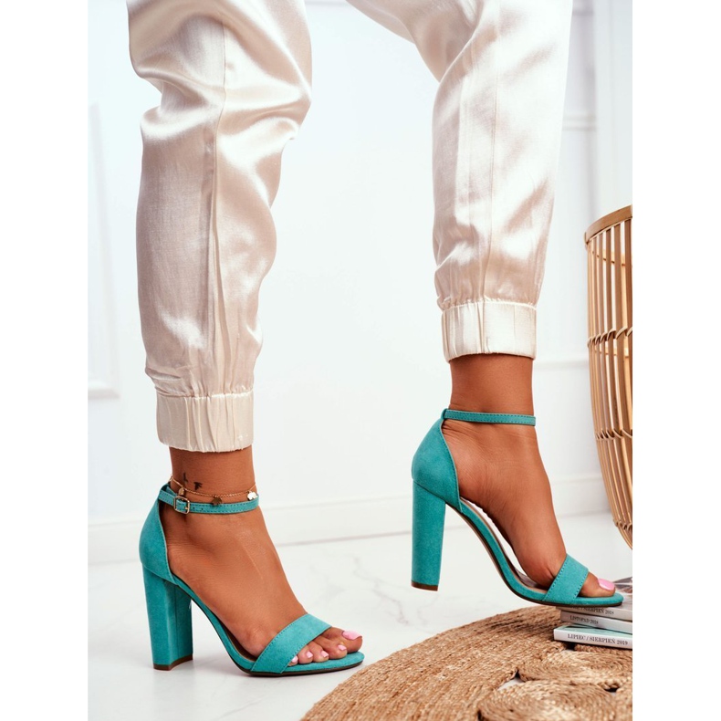 ADY Sandálias femininas com salto em camurça verde anastasie 1