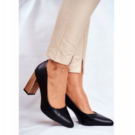 Bombas femininas com salto dourado Sergio Leone Preto PB216 1