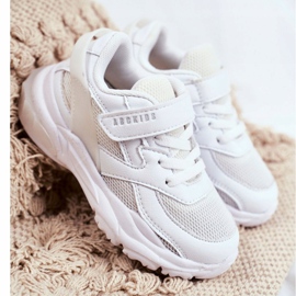 Calçado desportivo infantil branco Abckids B933204077 1
