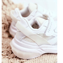 Calçado desportivo infantil branco Abckids B933204077 2
