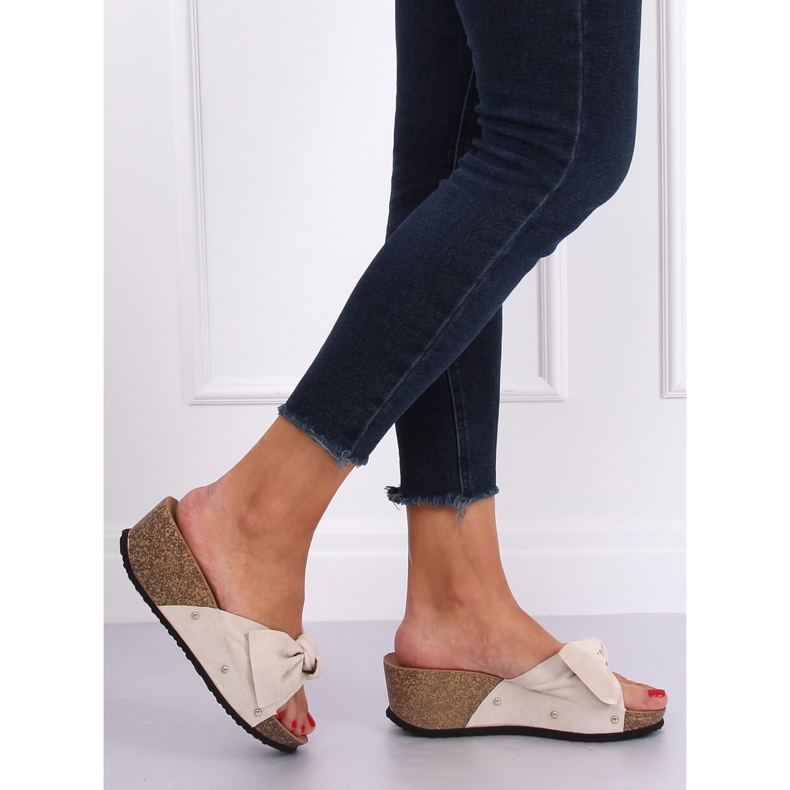 Chinelos bege 7862-KL Beige 1