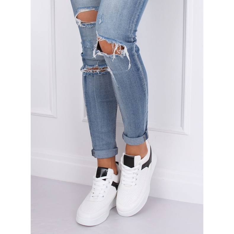 Calçados esportivos brancos com cunhas 85-429 BRANCO / PRETO 2