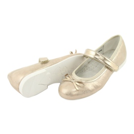 Bailarinas douradas do American Club GC02 com um arco bege dourado 4