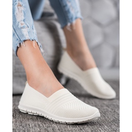 SHELOVET Slipons com aberturas confortáveis castanho 1