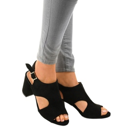 Sandálias pretas perfuradas com corte 99-33A preto 1