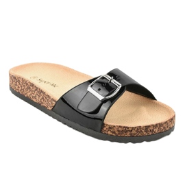 Chinelos pretos com fivela 7016-PL 1