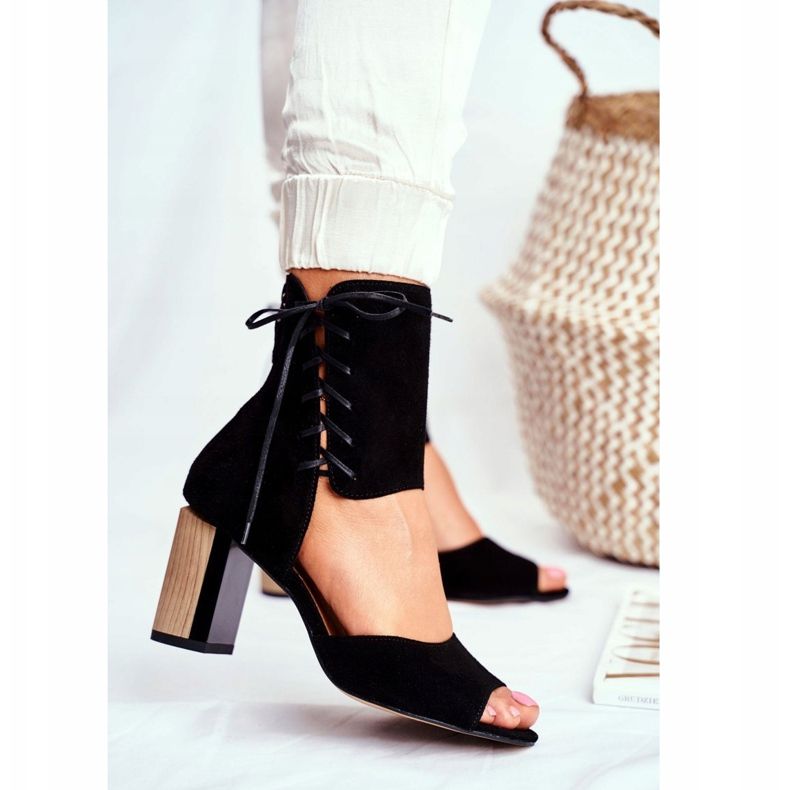 Sandálias Femininas com Salto Alto Maciejka Black Suede 04122-01 preto 1