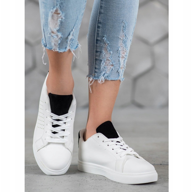 SHELOVET Sapatos Brancos com Inserção de Camurça 2