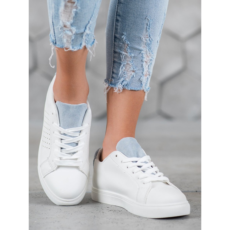 SHELOVET Sapatos Brancos com Inserção de Camurça 1 SHELOVET Sapatos Brancos com Inserção de Camurça 1