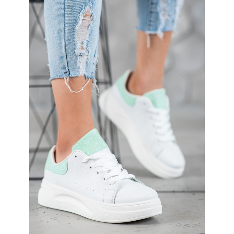 SHELOVET Calçados esportivos na plataforma branco 1