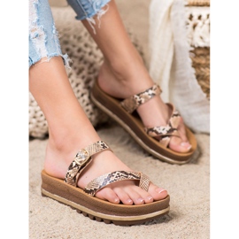 Comer Chinelos na plataforma da moda multicolorido 1