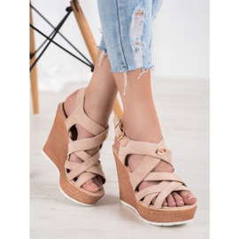 Comer Sandálias Fashion Wedge bege 1
