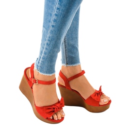 Sandálias de camurça vermelha com cunha HY8542 vermelho 1