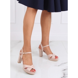 Sandálias bege de salto alto WD99P Beige 2