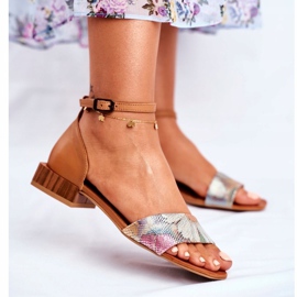 Sandálias femininas Maciejka Couro Red Head 04618-29 castanho 1