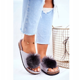 MSMG Chinelos femininos cinza com rolhas com pompom galaxo 1 MSMG Chinelos femininos cinza com rolhas com pompom galaxo 1