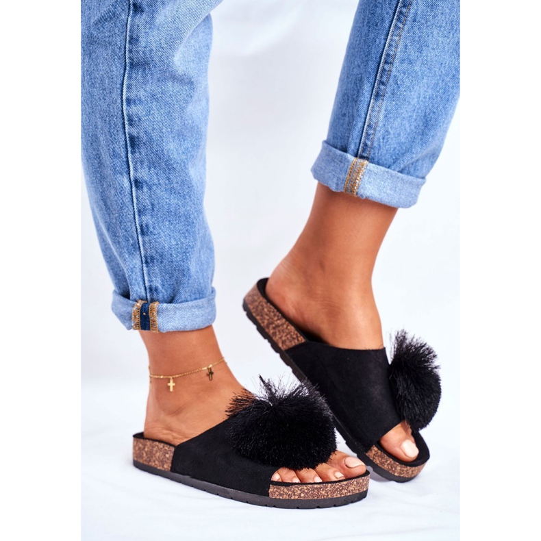 MSMG Chinelos femininos pretos em cortiça com pompom galaxo 1
