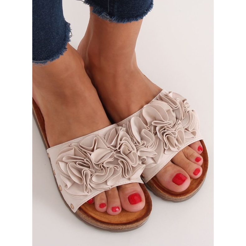 Chinelos femininos bege F191 bege 1