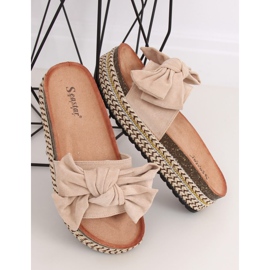 Chinelos de sola alta bege CK137P Bege 1