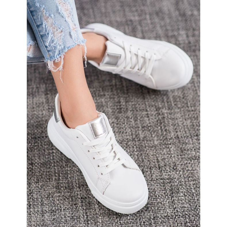 Renda Tênis com inserções de prata branco 1 Renda Tênis com inserções de prata branco 1