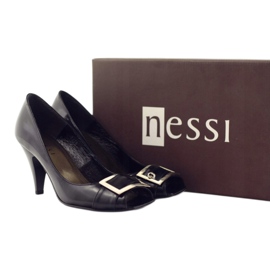 Sapatos de couro com fivela Nessi 110-08 preto 4