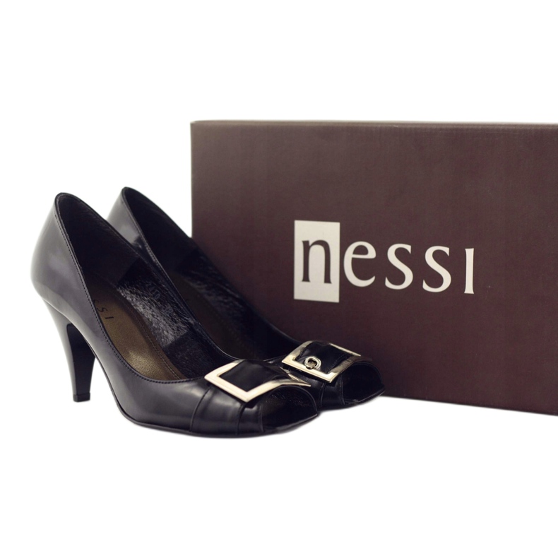 Sapatos de couro com fivela Nessi 110-08 preto 4