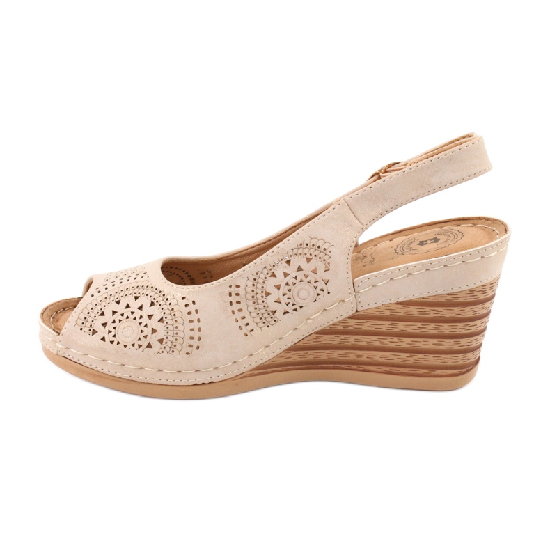 Evento Sandálias de cunha confortáveis ​​20SD98-1862 marrom amarelo 1