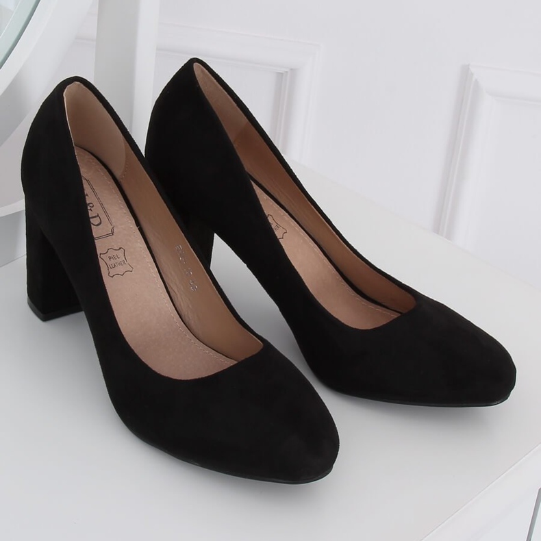 Bombas no poste preto E08-10 Preto 1