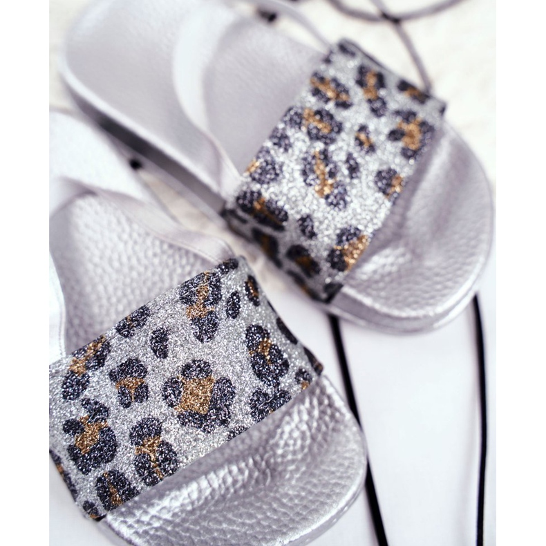 FRROCK Chinelos infantis para meninas de brocado leopardo prateado Rimia cinza 1