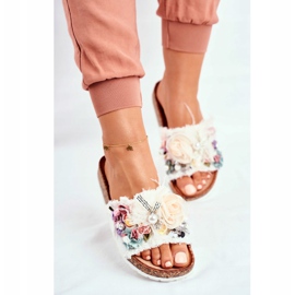 PS1 Chinelos femininos com flores brancas Enrissa branco multicolorido 2 PS1 Chinelos femininos com flores brancas Enrissa branco multicolorido 2