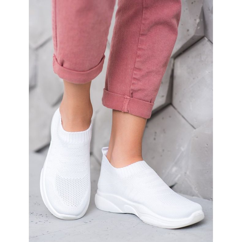 Sweet Shoes Slipons confortáveis ​​na plataforma branco 1