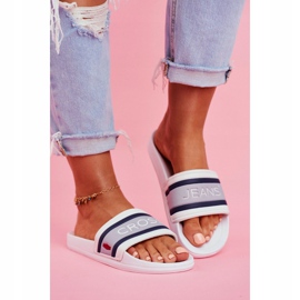 Chinelos femininos Cross Jeans Branco FF2R4158C 1