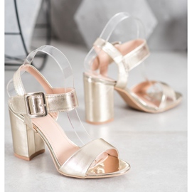 Small Swan Sandálias Em Bar Com Eco Couro dourado 1 Small Swan Sandálias Em Bar Com Eco Couro dourado 1