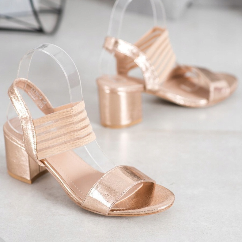 Small Swan Shiny Slip On Sandals dourado 1