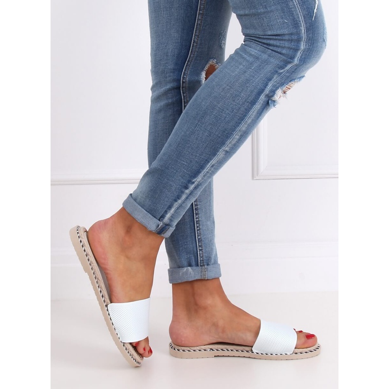 Chinelos femininos brancos 35-185 Branco 2