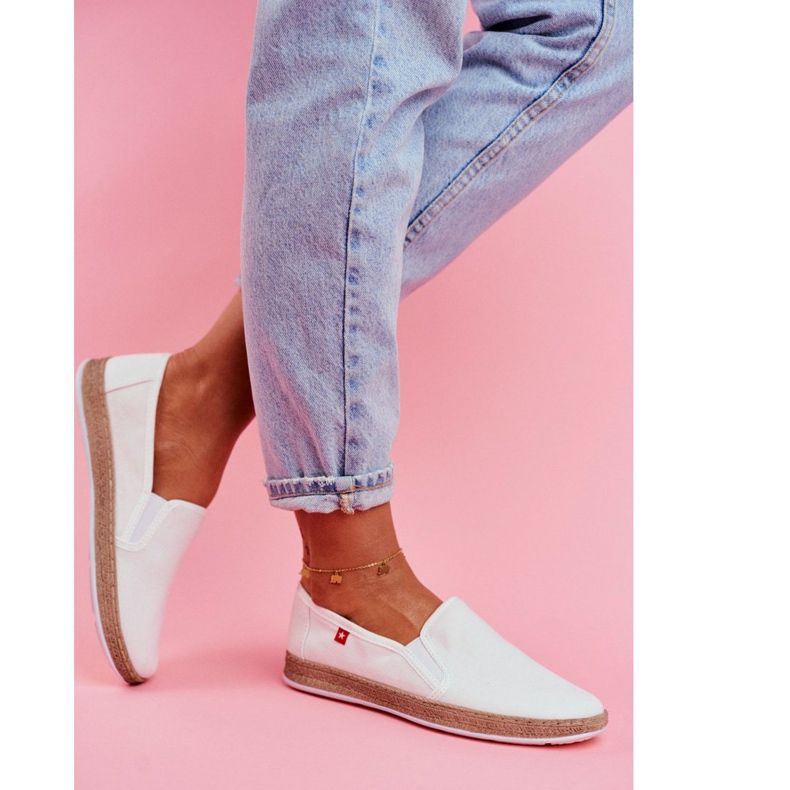 Alpargatas femininas Big Star Slip-on Branco FF276038 2
