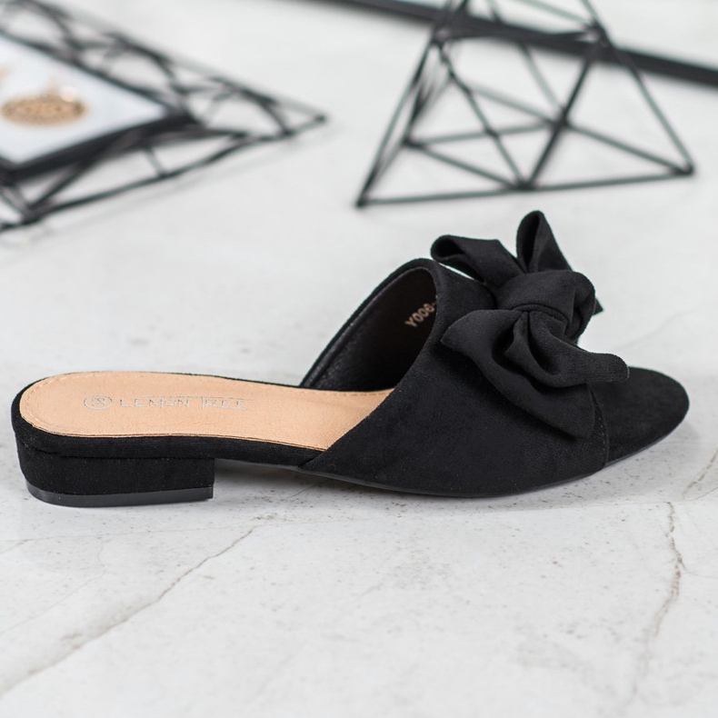 SHELOVET Chinelos pretos de salto plano 2