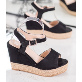 Clowse Sandálias Pretas em Cunha Alta preto 1