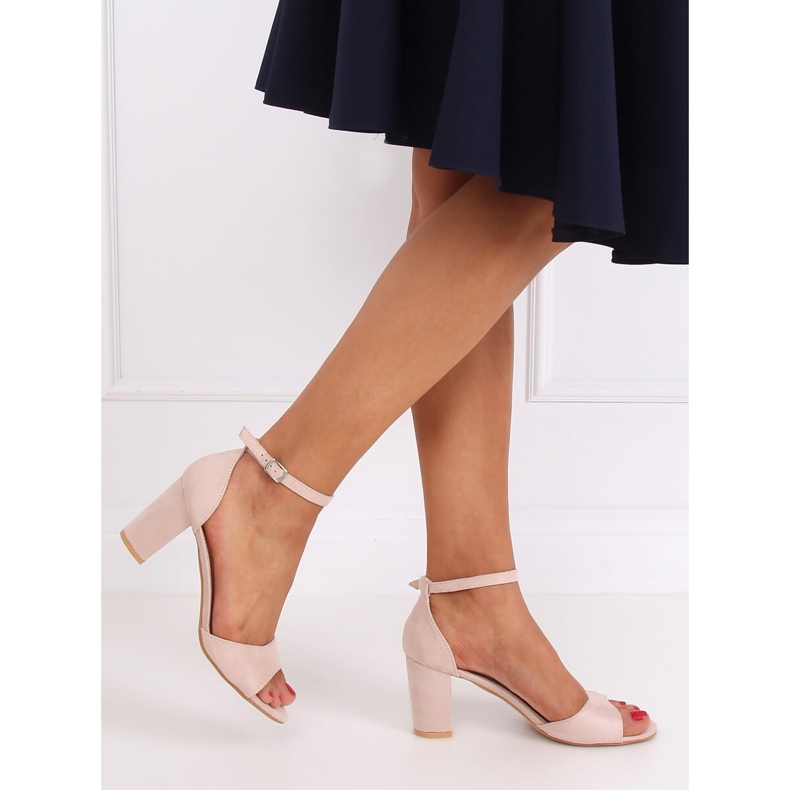 Sandálias de salto alto bege 88-395 Nude 2