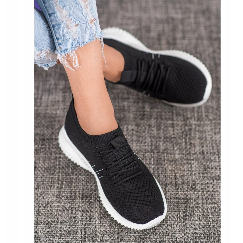 Sapatos com aberturas MCKEYLOR preto 2