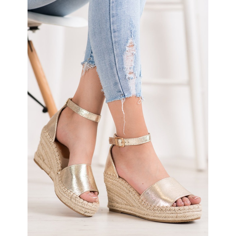 Seastar Sandálias na cunha de palha dourado 1