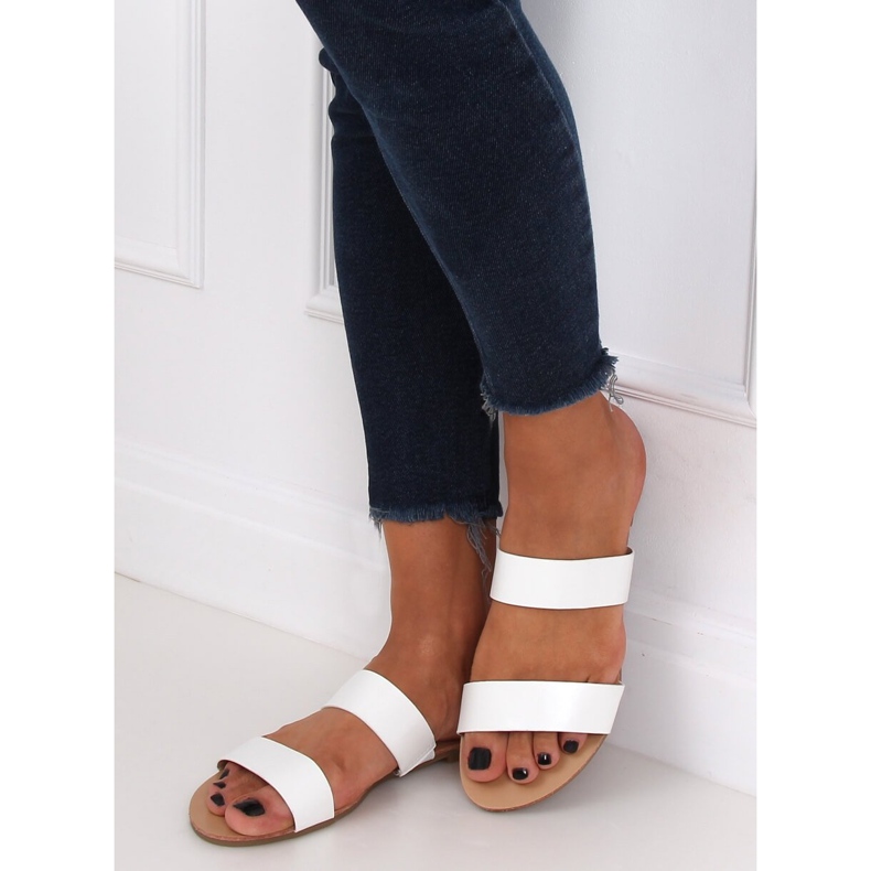 Chinelos brancos simples S060074 Branco 1