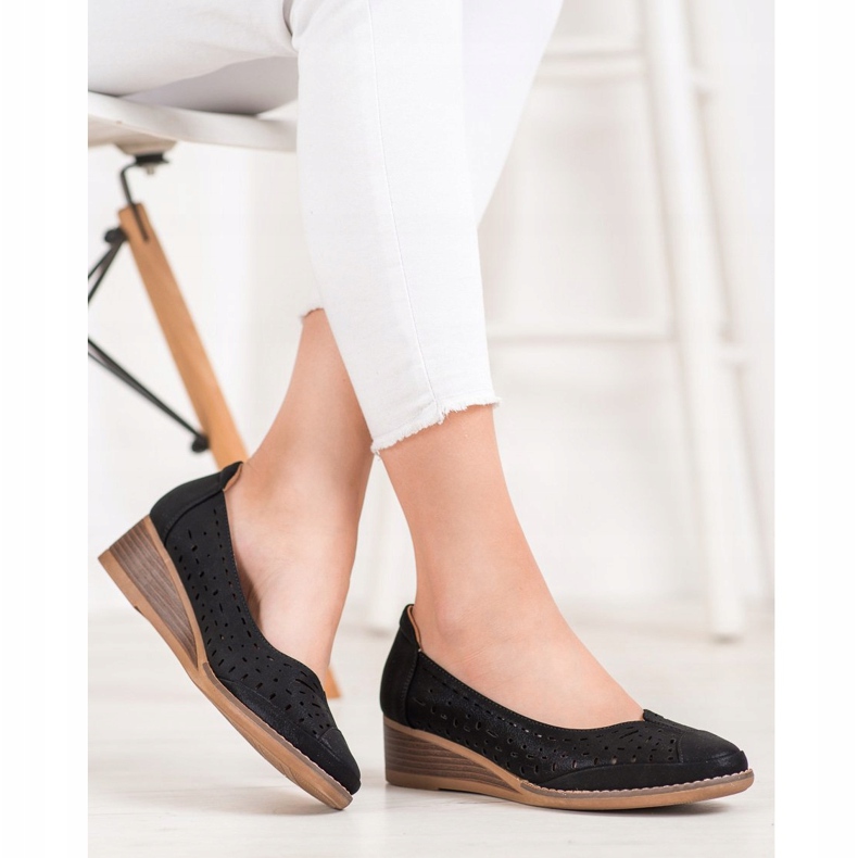 Bombas na cunha VINCEZA preto 1