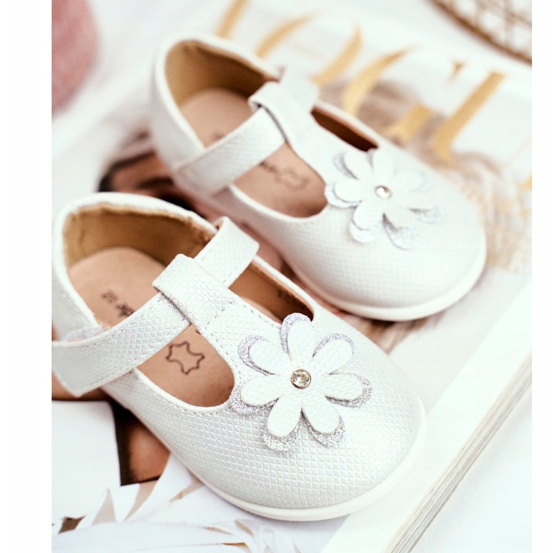 Apawwa Bailarinas infantis com Velcro Flor Prata Antrela cinza 2