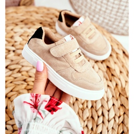 Apawwa Calçados infantis esportivos com velcro bege albatros 2 Apawwa Calçados infantis esportivos com velcro bege albatros 2