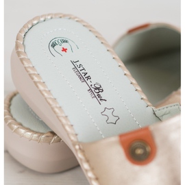 J. Star Chinelos casuais de couro ecológico dourado 1