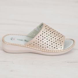 J. Star Chinelos leves e confortáveis dourado 2