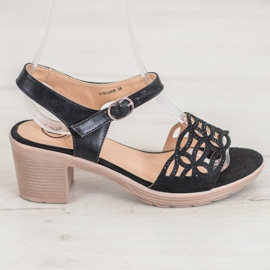 Kylie Sandálias confortáveis ​​em um espesso espesso preto 2