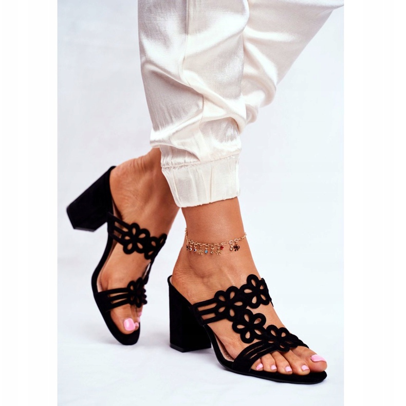 Chinelos Elegantes Femininos em Bar Sergio Leone Preto SK031 2